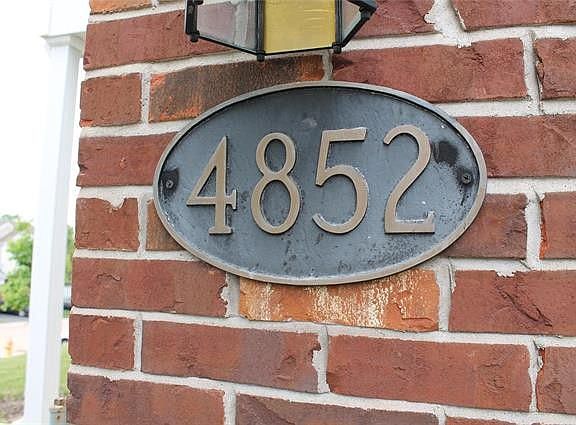 2nd image of 4852 Heritage Heights Cir