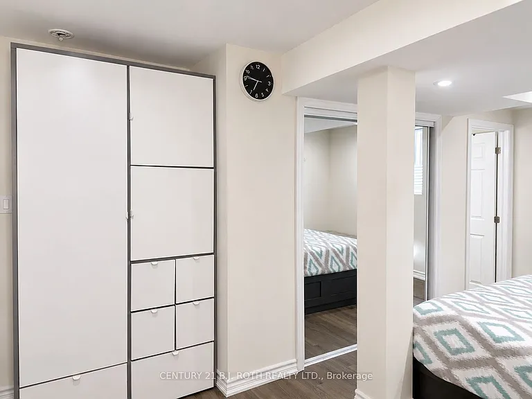 4 Pinecliff Cres #BASEMENT — Photo 14