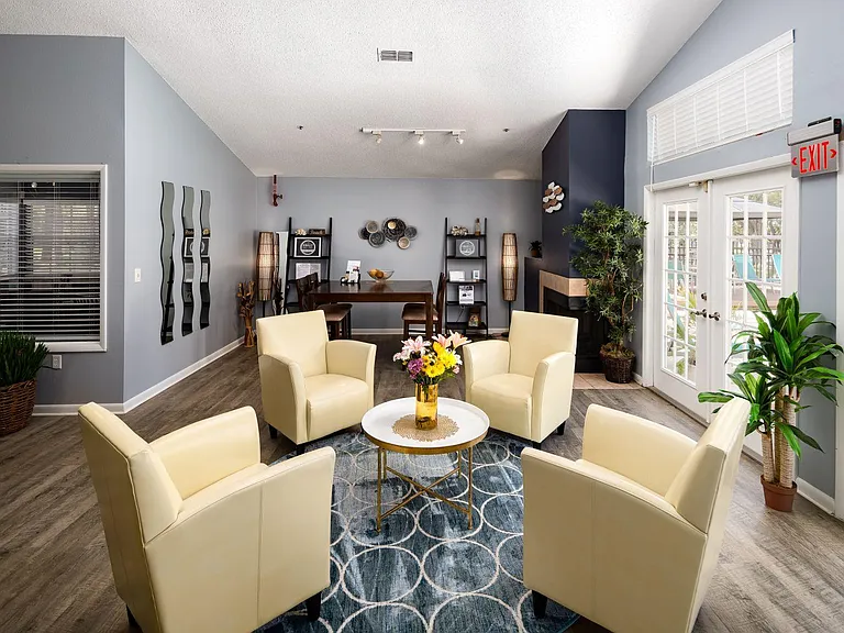 Sun Chase Apartment Homes — Photo 22