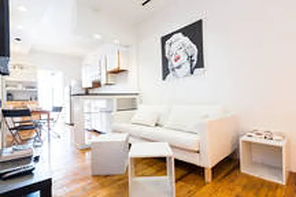 Rented by CENTERPIECE CAPITAL GROUP INC | media 3