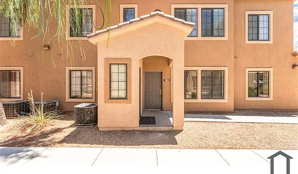 2131 Hussium Hills St #103 — Photo 4