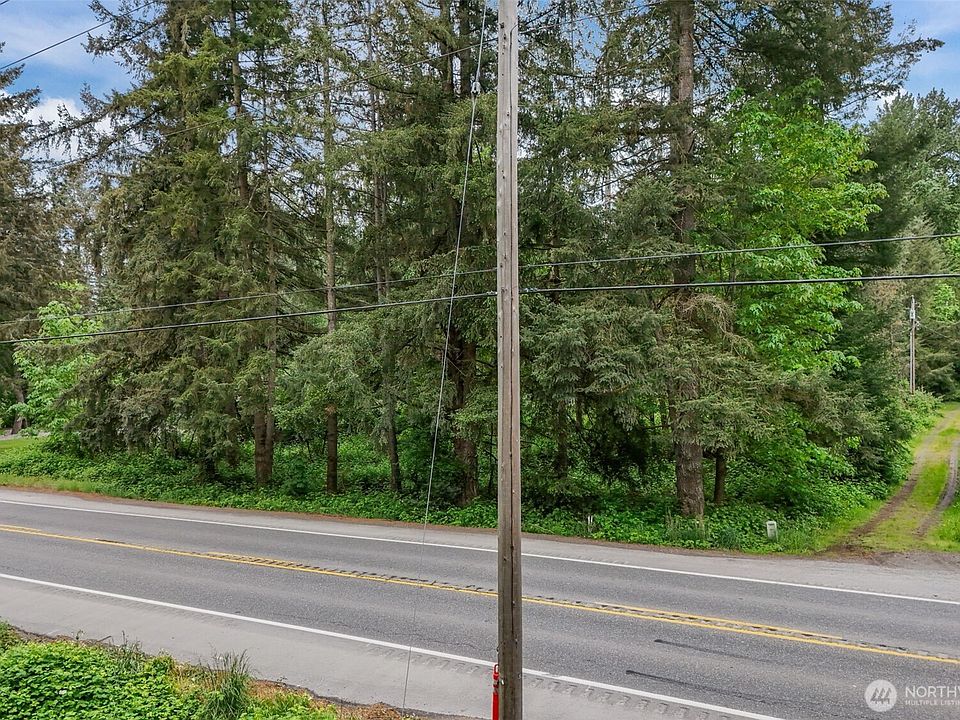 1st image of 20707 Renton Maple Valley Road SE