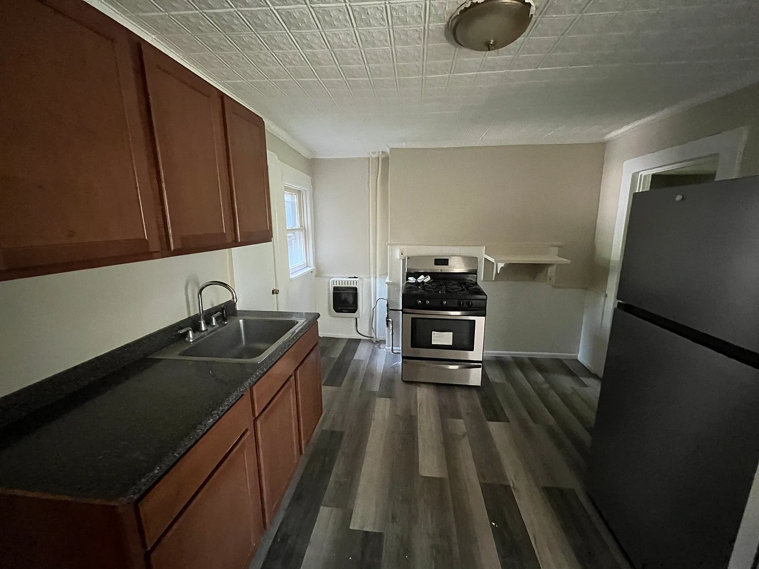 335 Congress St — Photo 1