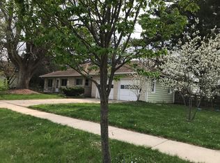 325 N Rutland Ave, Brooklyn, WI 53521