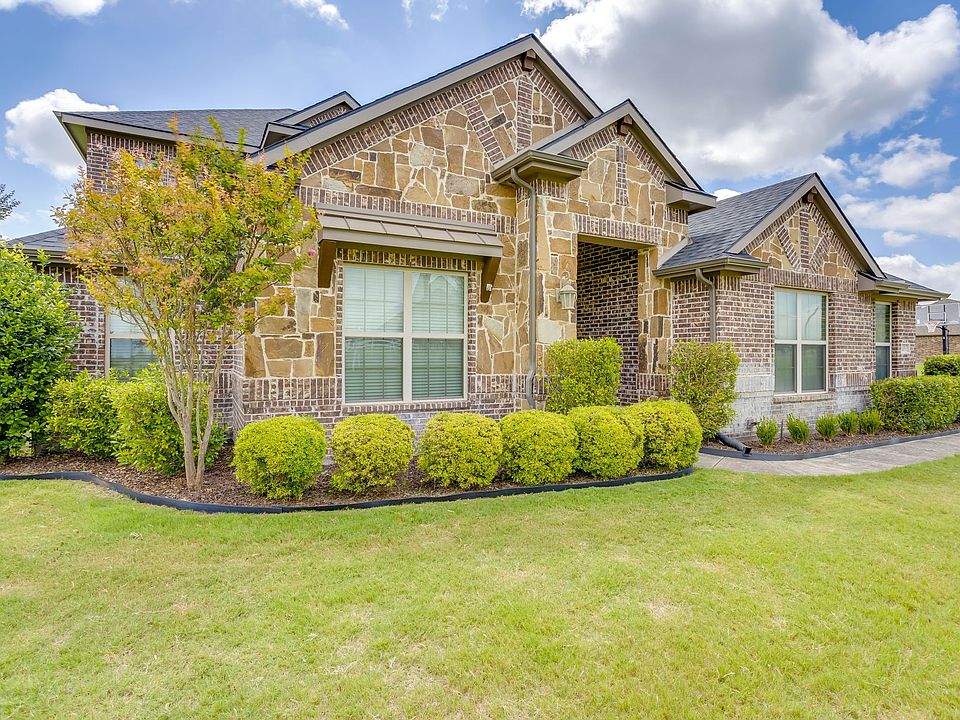 1st image of 105 Legacy Downs Dr