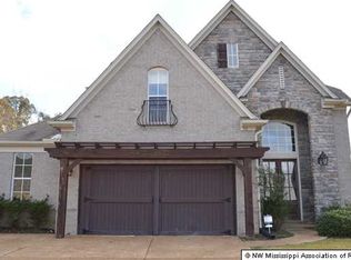 39 Wren St, Hernando, MS 38632