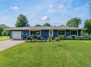105 Spencer Ave, Fruitland, IA 52749