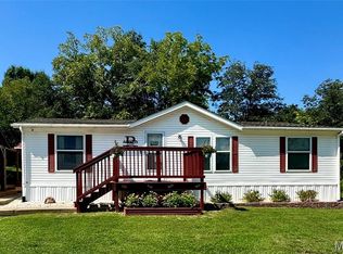 560 Main St, Leslie, MO 63056