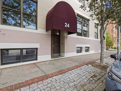 24 Norman St APT 1, Salem, MA, 01970