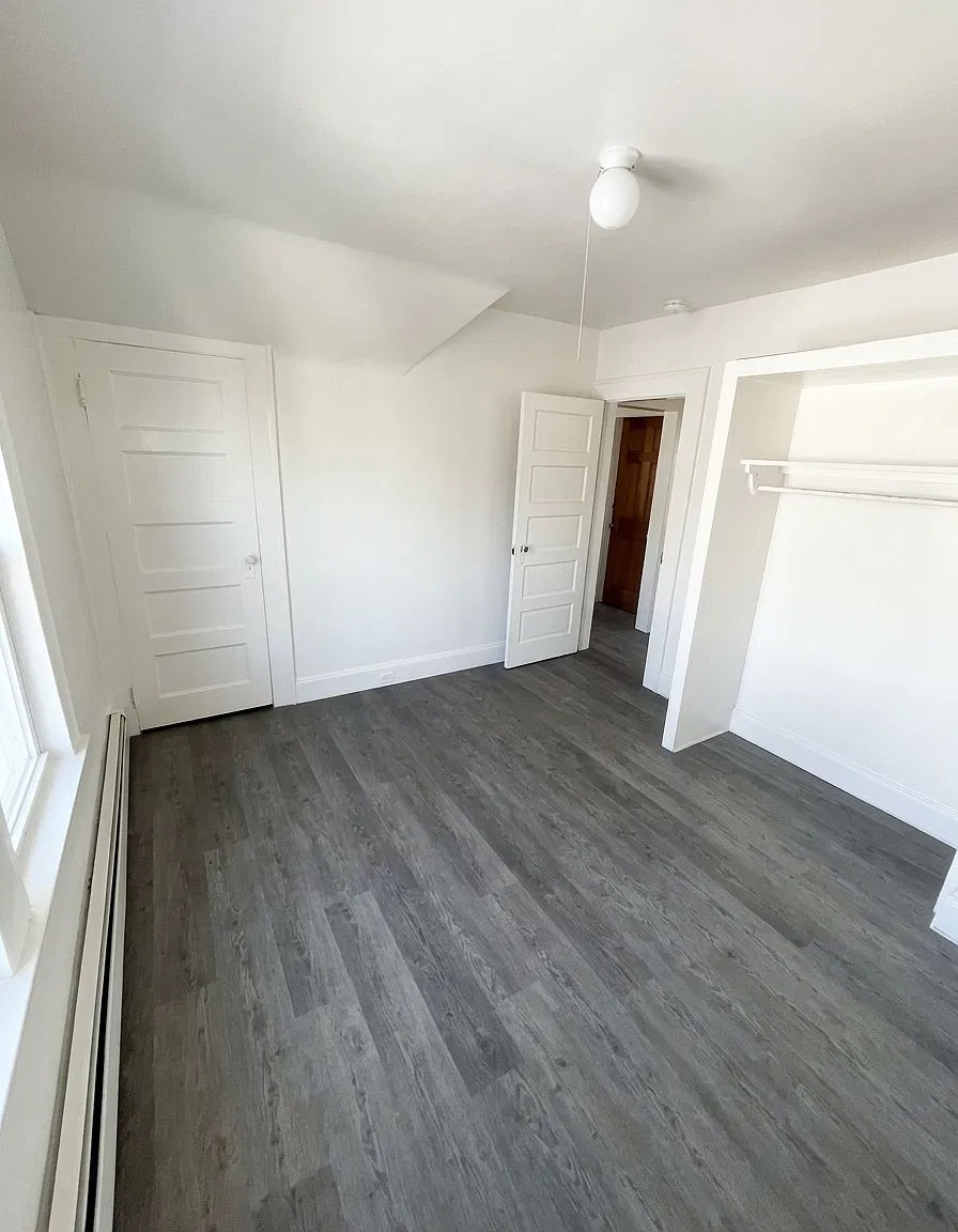 1 bed, 725 sqft, $1,225 — Photo 3