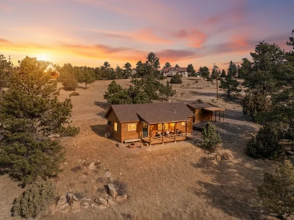 151 Mount Massive Dr, Livermore, CO 80536