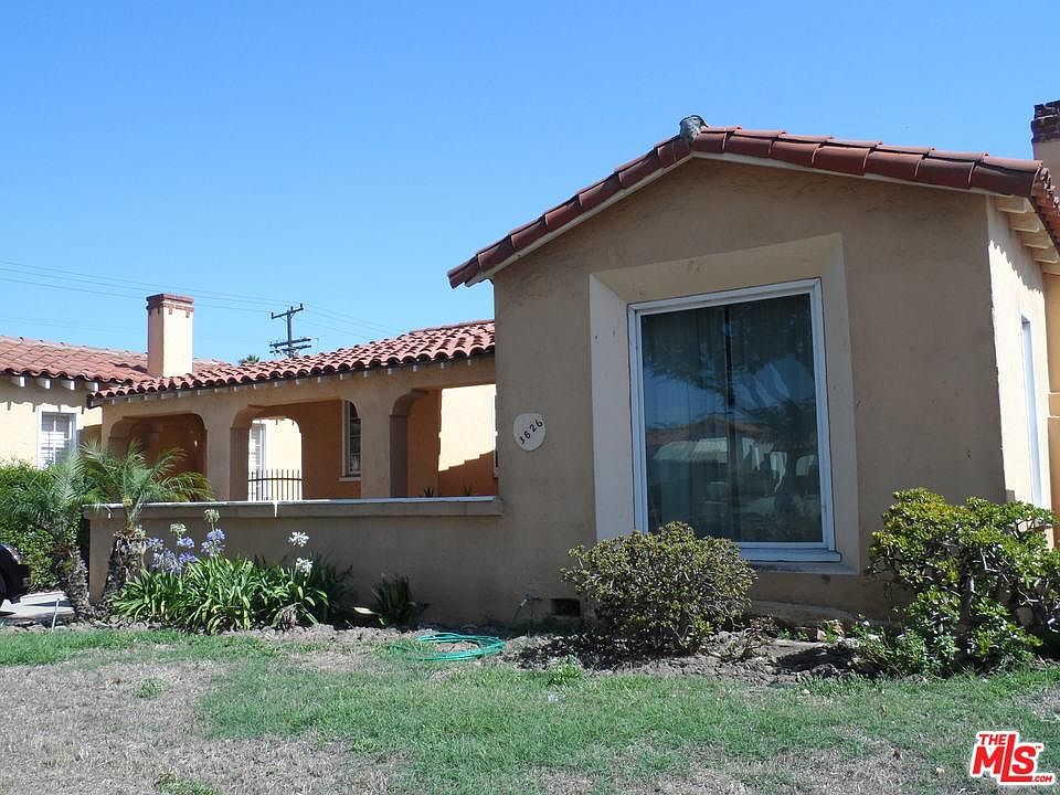 1st image of 3626 W 61st St