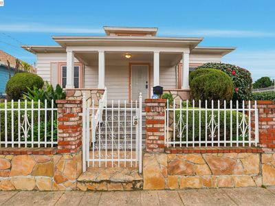 1260 96th Ave, Oakland, CA, 94603