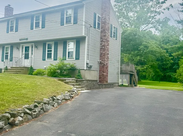 121 Brady Ave #B, Salem, NH 03079