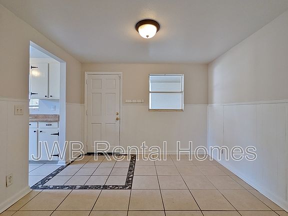 4th image of 5913 Tampico Rd