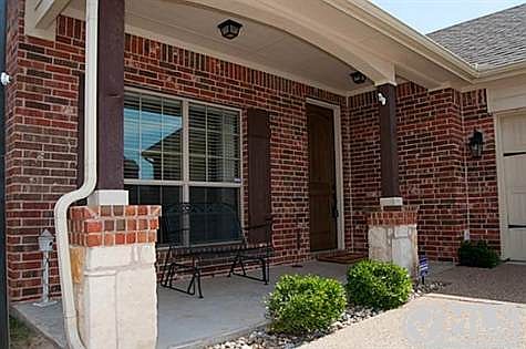 2nd image of 4709 Forest Cove Dr