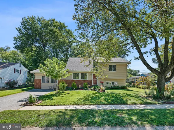 19 Garrett Rd, Newark, DE 19713