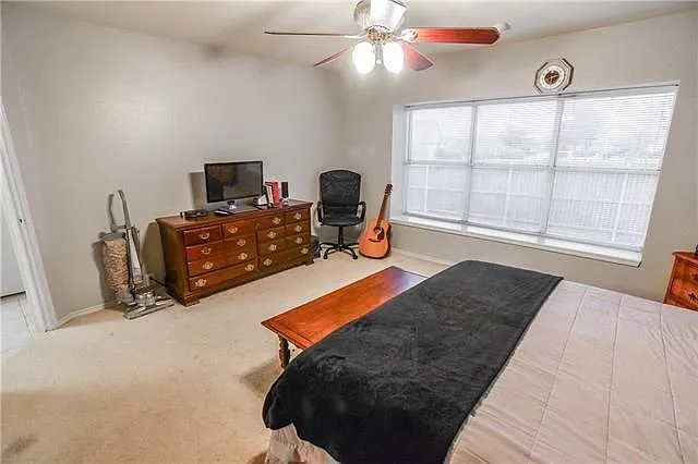 4505 Claret Ct — Photo 8