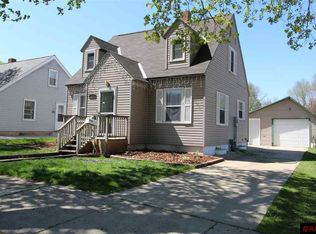 1230 2nd St N, New Ulm, MN 56073