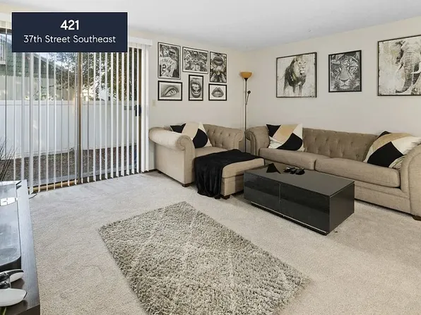 421 37th St SE APT 4, Auburn, WA 98002