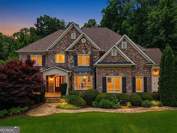 3rd image of 2885 Manor Bridge Dr