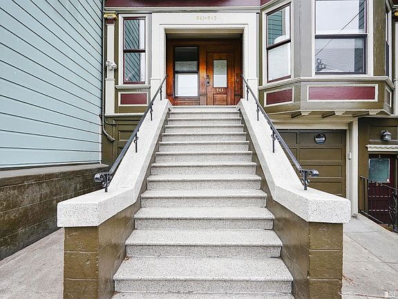 2nd image of 945 Stanyan St APT 4