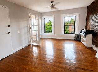 84 Ryerson St #3, Brooklyn, NY 11205