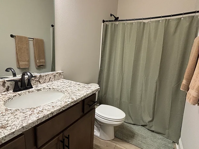 739 Venecia Dr — Photo 14