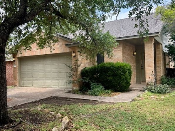 1008 Balanced Rock Pl