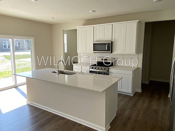 5th image of 16364 Pruett Ln