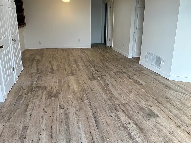 1349 E 3090 N — Photo 2