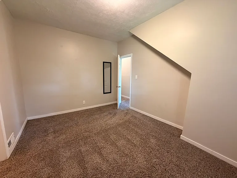 3627 Spring St — Photo 23