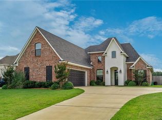 106 Lessie, Stonewall, LA 71078