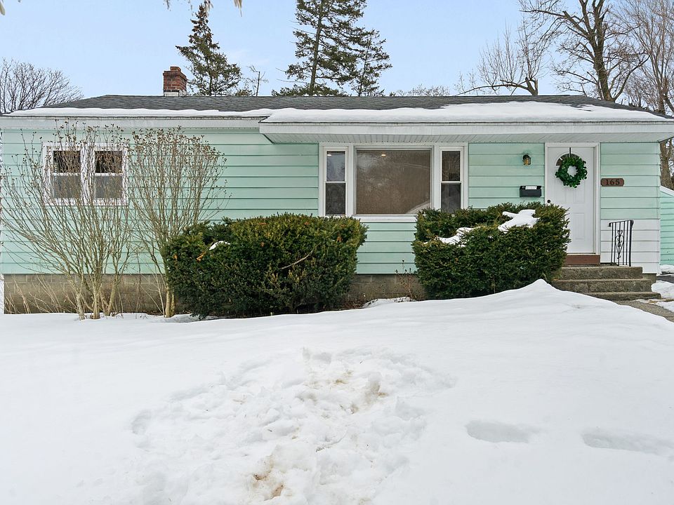 1st image of 165 S Pine Ave