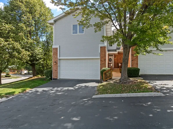 231 Charlotte Ct #231, Cary, IL 60013