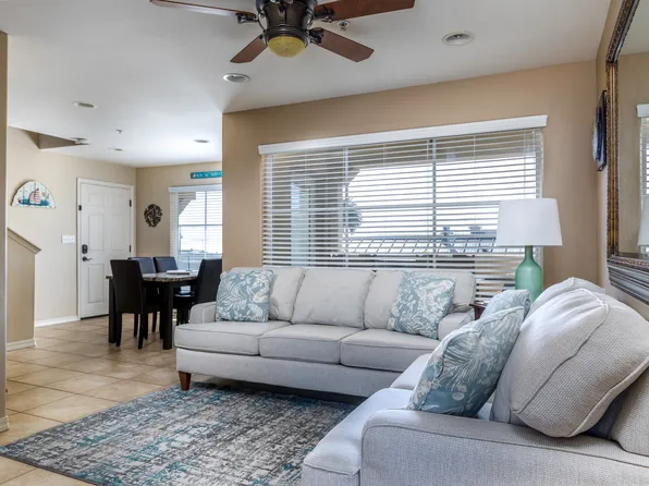 350 Harloe Ave #B, Pismo Beach, CA 93449