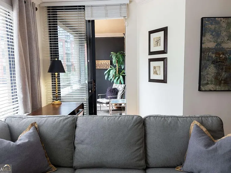 3481 Lakeside Dr NE #605 — Photo 4