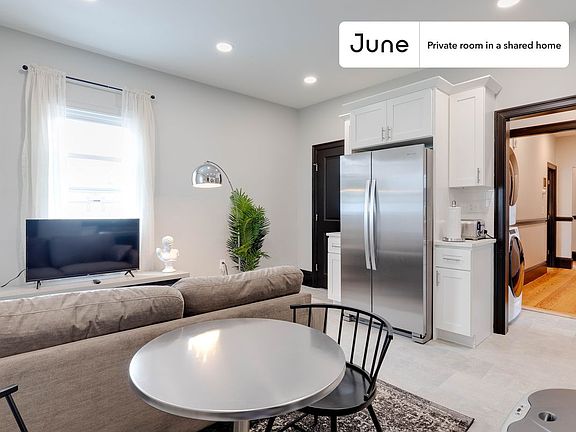 4th image of 114 Boston St #3C