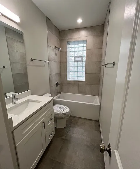 3726 N Racine Ave — Photo 22