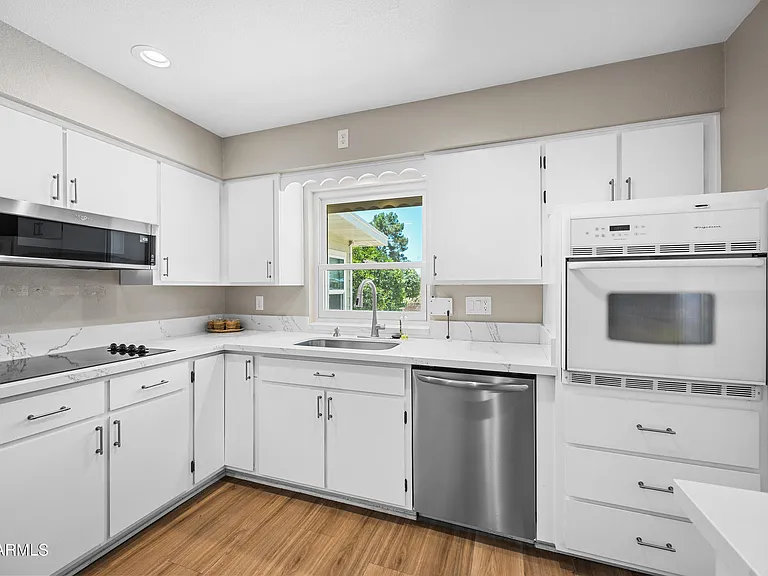 8054 E Dulcet Ct — Photo 10