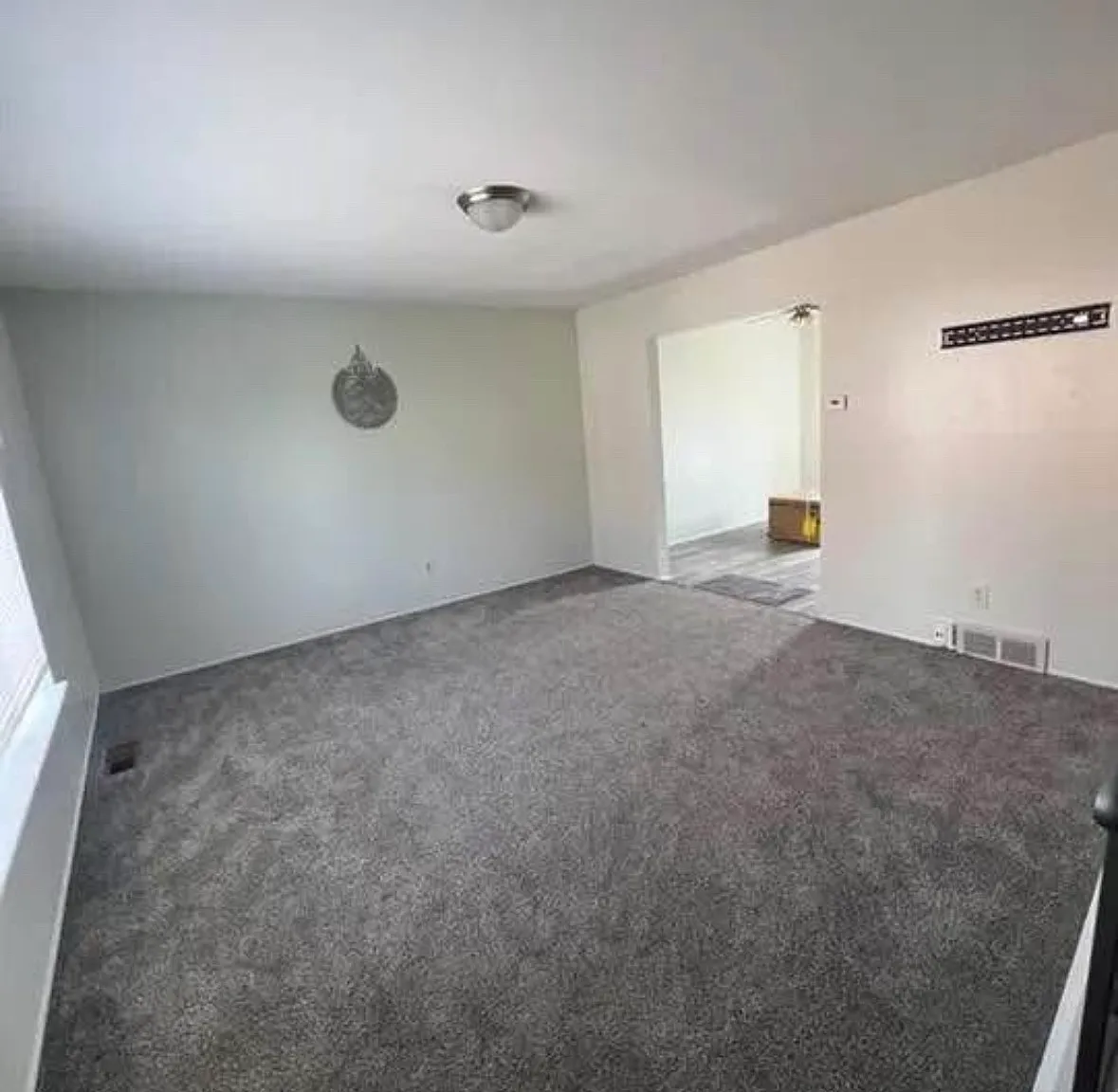 2 bed, 950 sqft, $1,095 — Photo 2