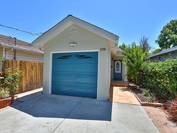 3rd image of 1358 Windermere Ave