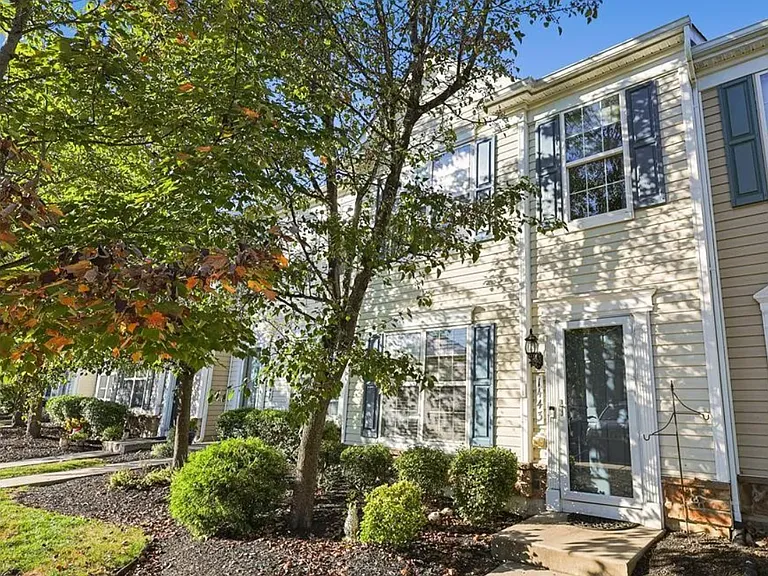 1443 Artisan Ct — Photo 2