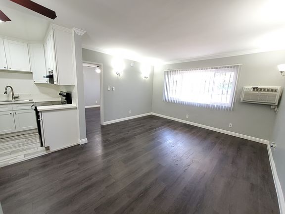 5th image of 4315 Burns Ave APT 102