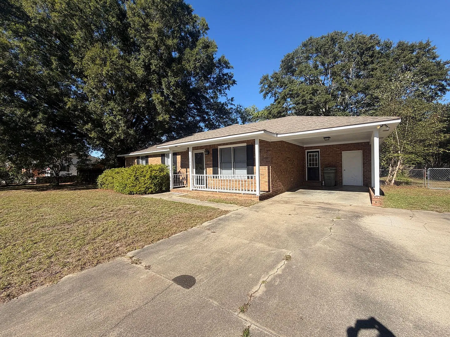 215 Lesesne Drive — Photo 2