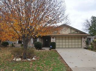 335 London Ln, Duncanville, TX 75116