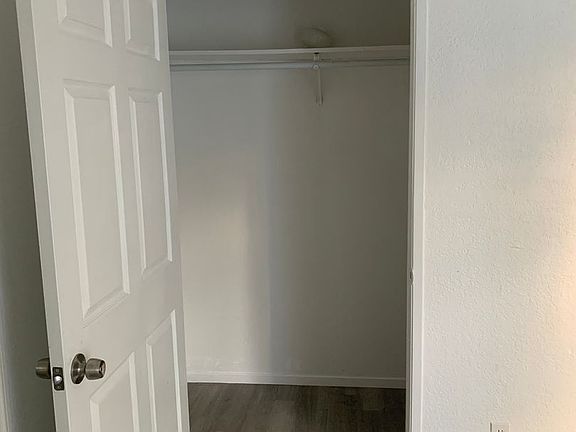 5th image of 2465 Fairmount Ave APT 5