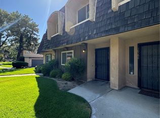 10568 White Oak Dr, Riverside, CA 92505