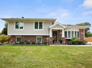 7460 S 88th Ave, Justice, IL 60458