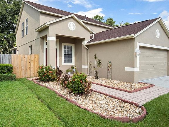 3rd image of 6029 Lanshire Dr